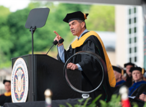 Manuel Heitor at CMU Commencement Ceremony